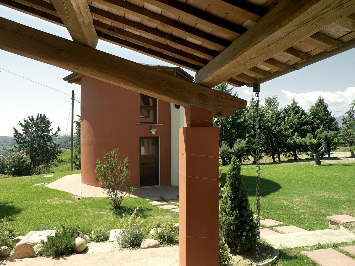 Contado San Lorenzo B&B And Wine Castilenti Exterior foto