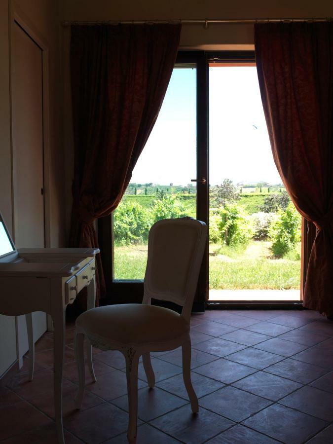 Contado San Lorenzo B&B And Wine Castilenti Exterior foto